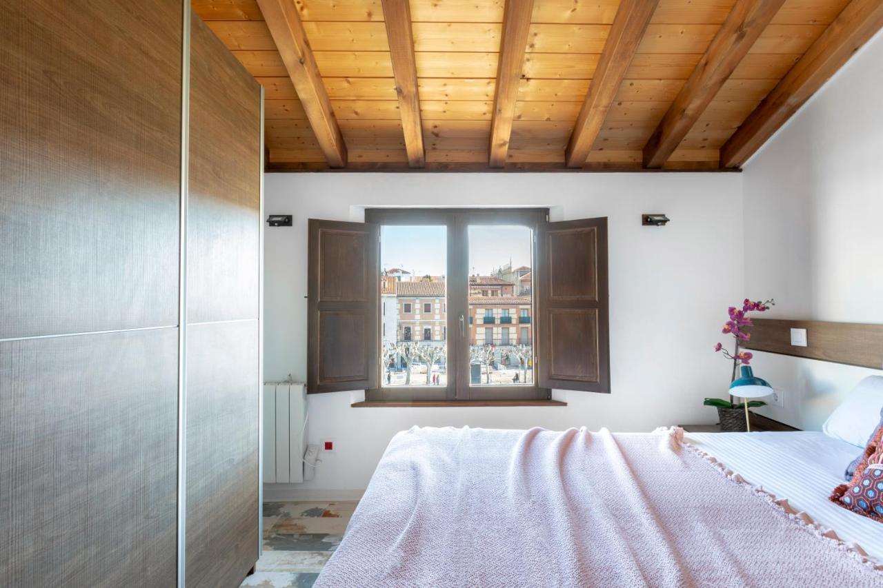 Apartamentos Ejemplares Alcalá de Henares Exteriör bild