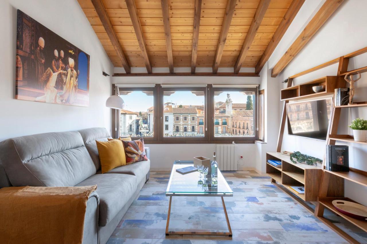 Apartamentos Ejemplares Alcalá de Henares Exteriör bild